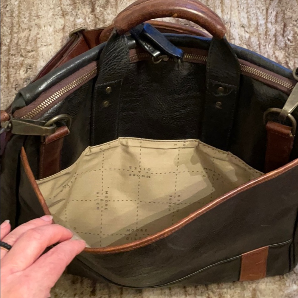Moore And Giles Fully Leather Attachlaptop Bag. Gem